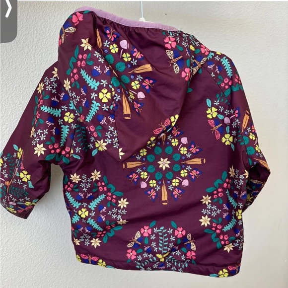 Patagonia Reversible Floral Kids Jacket with Teal Pocket - Picture 3 of 6